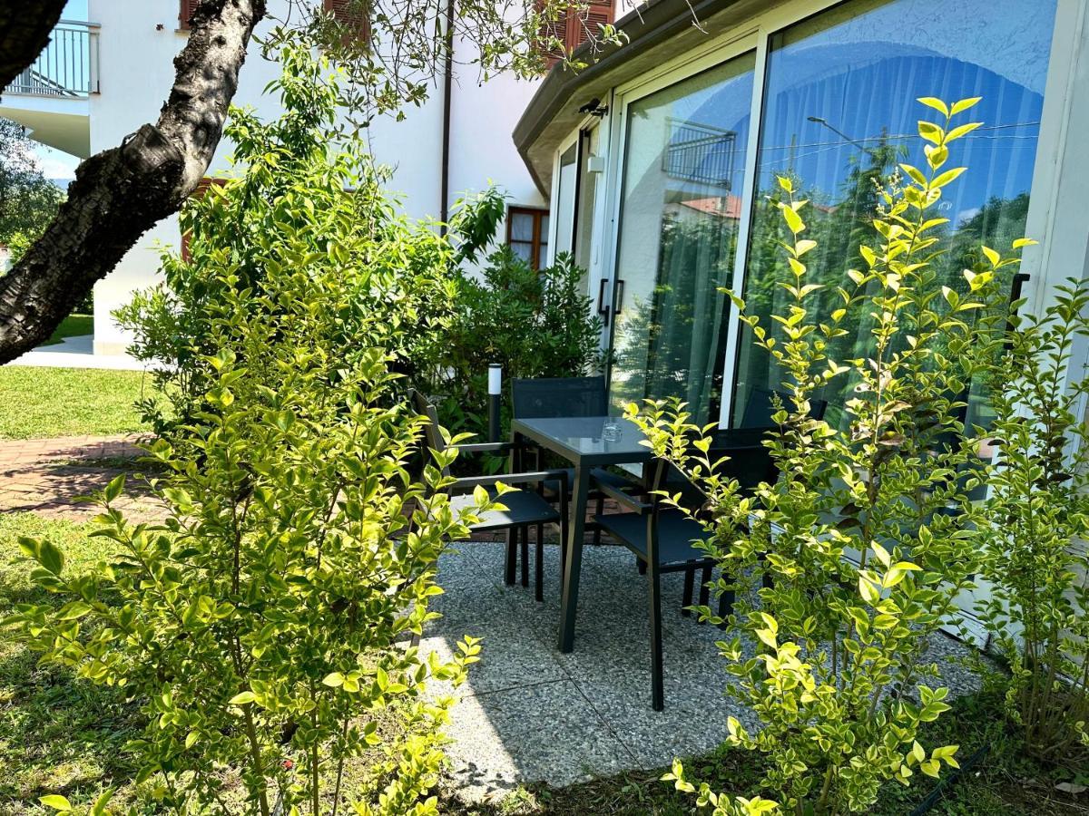 Abitatt Aparthotel Fosdinovo Eksteriør bilde